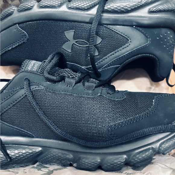 Under Armour Charcoal Running Sneakers - Picture 1 of 5